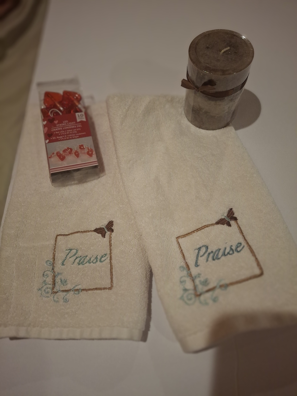 Embroidered 'Praise' Hand Towels - Set of 2 With Candle And Heart Lights